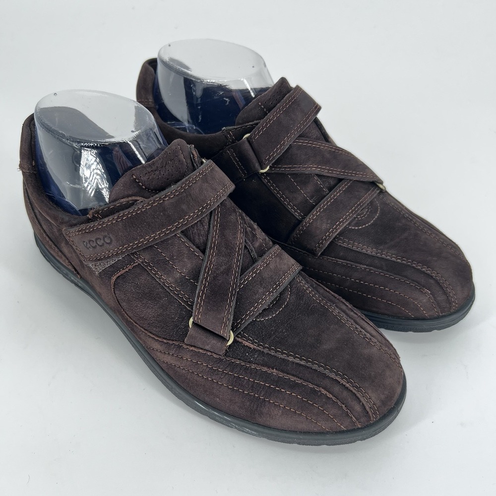 ECCO Shock‎ Point Women's 38 / US 7.5 Brown Suede criss cross Strap Slip On